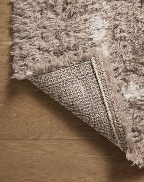 Angela Rose X Loloi Amira Rug in Khaki/Ivory - Image 3