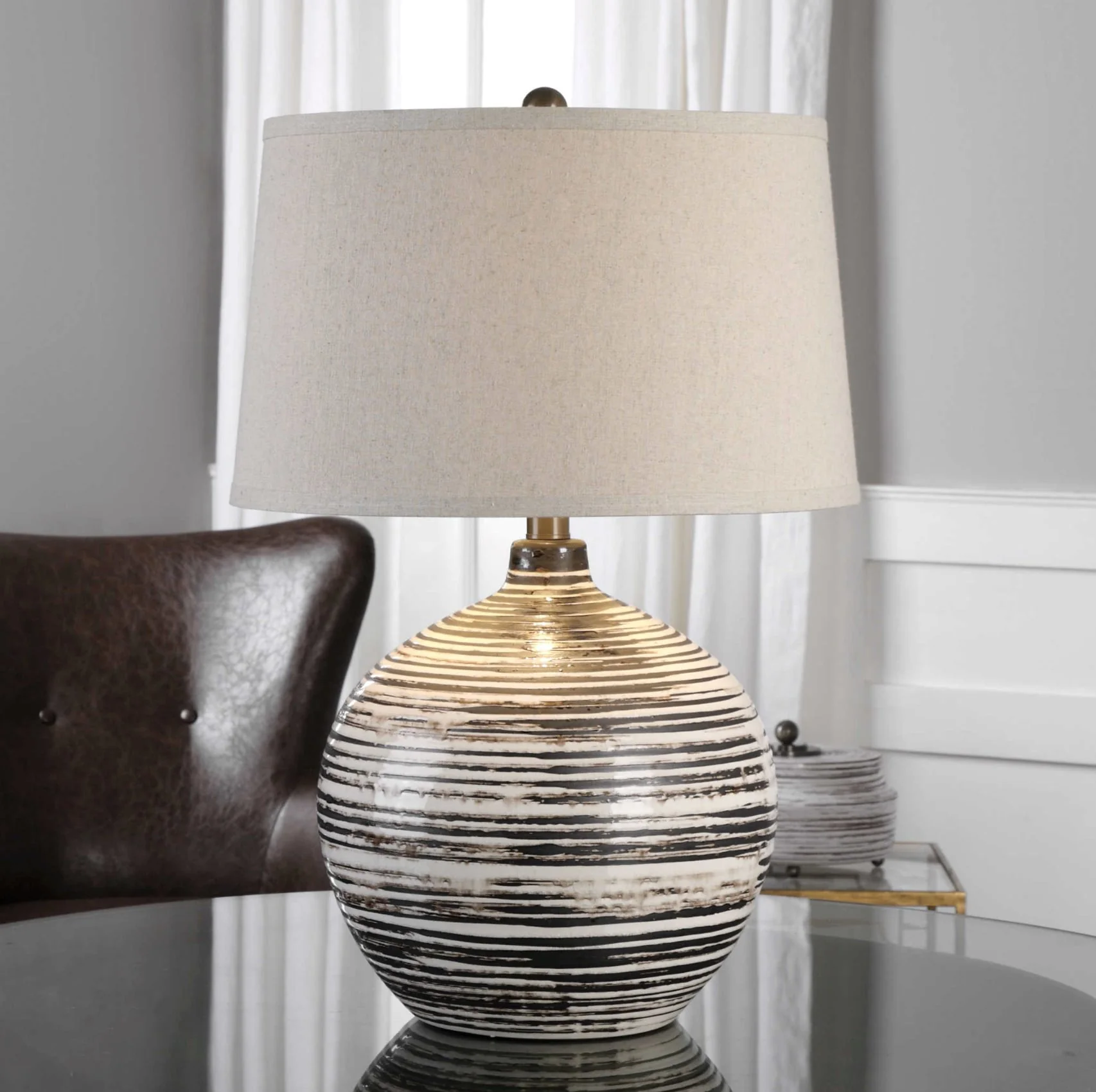 Bloxom Table Lamp - Image 3