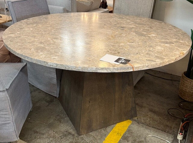 Brisa Round table 55" - Image 2
