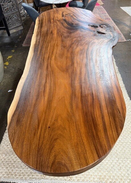 Chamcha Dining Table - Image 2