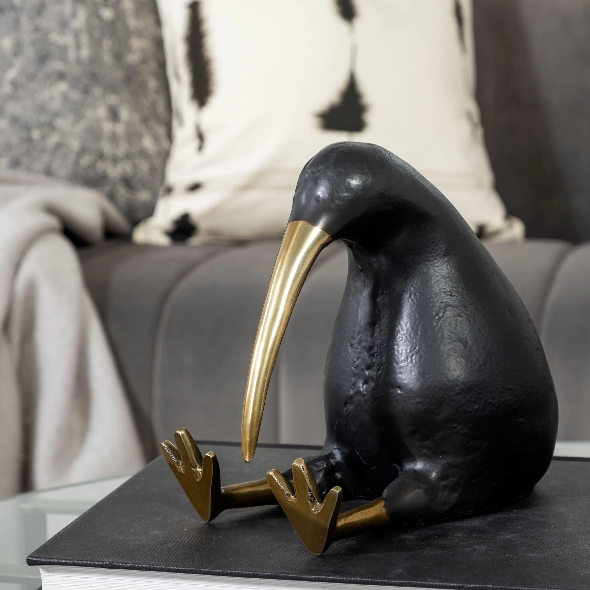 Dodo Bird Sculpture - Image 6