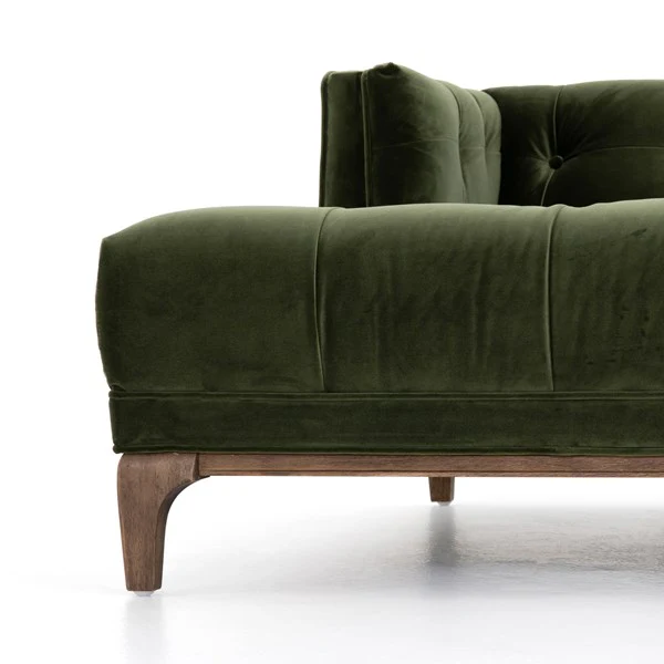 Dylan Chaise - Image 10