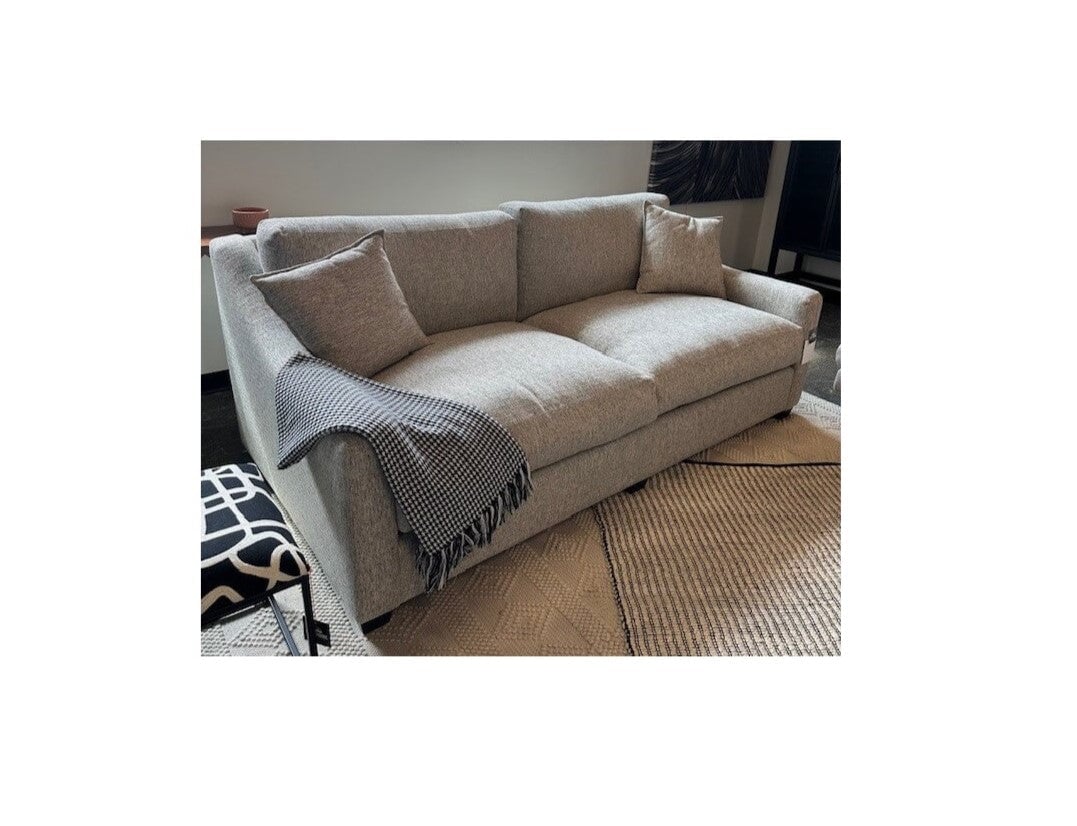 Grand Sofa