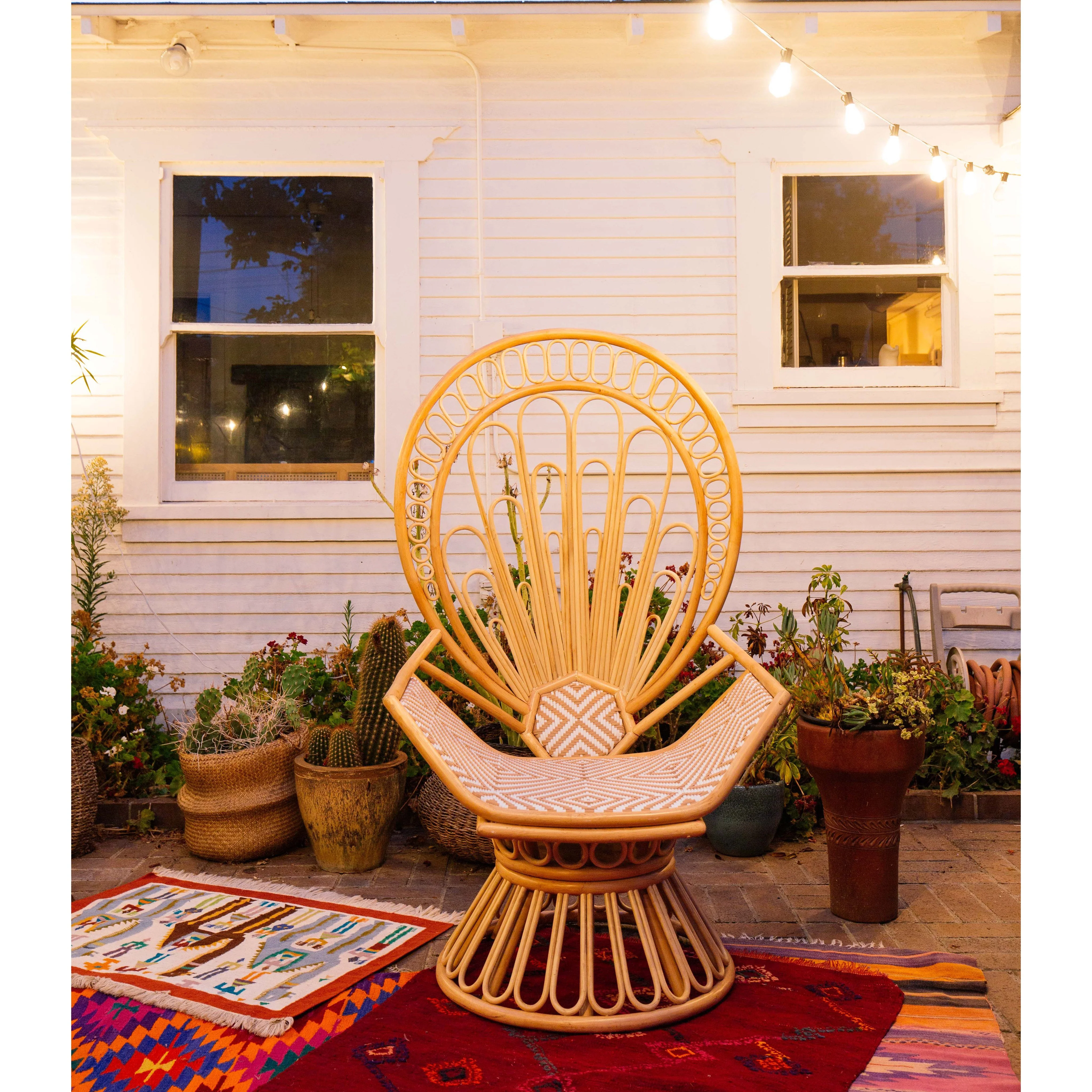 Zahra Peacock Chair - Image 3