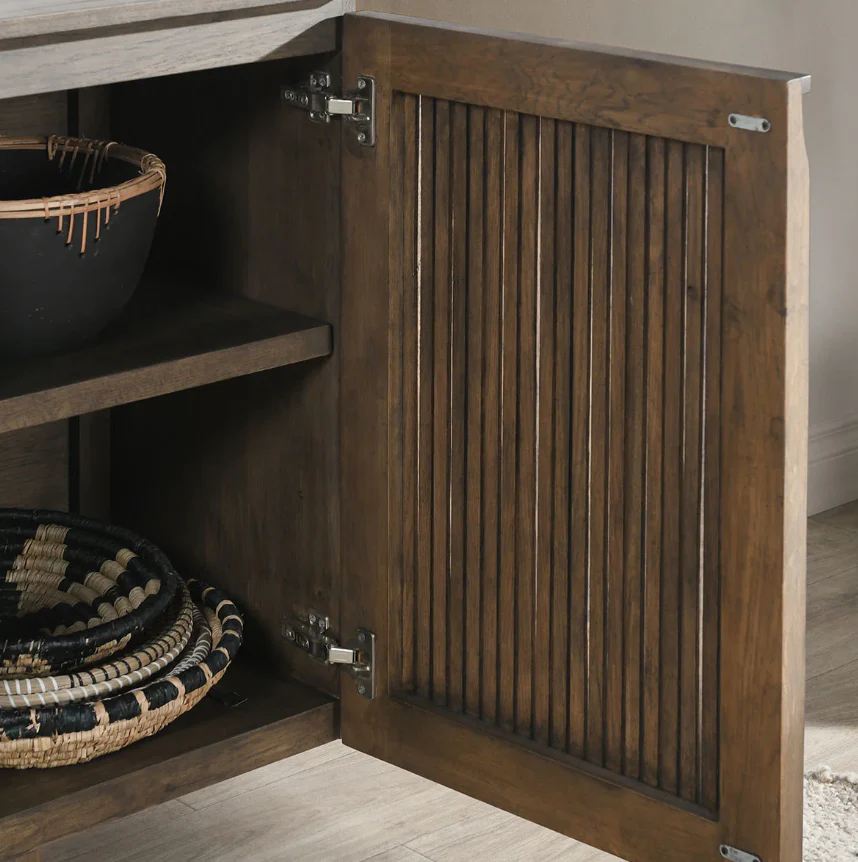 Roya 4 Door Cabinet - Image 4