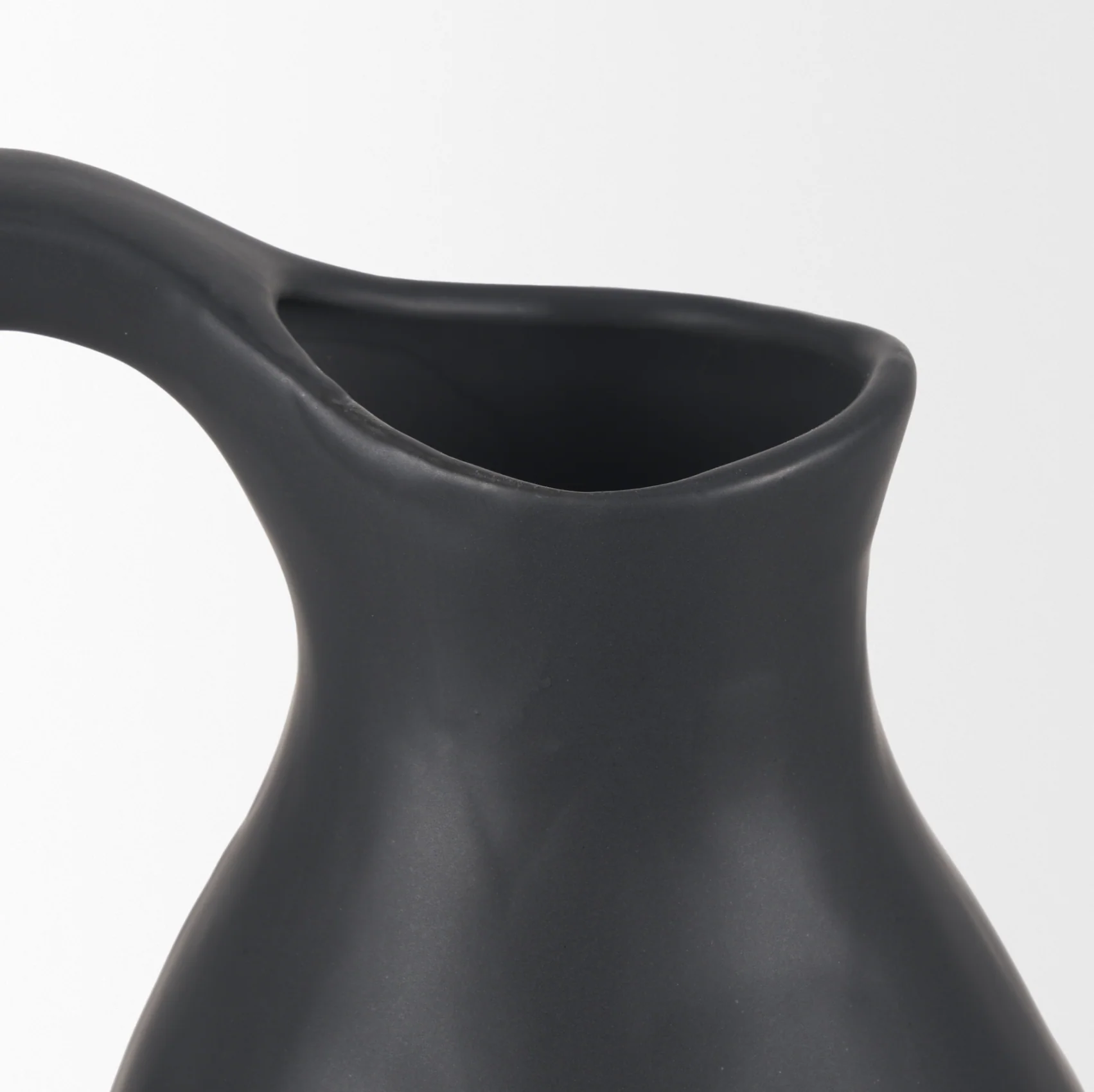 Valora Ceramic Vase - Image 4